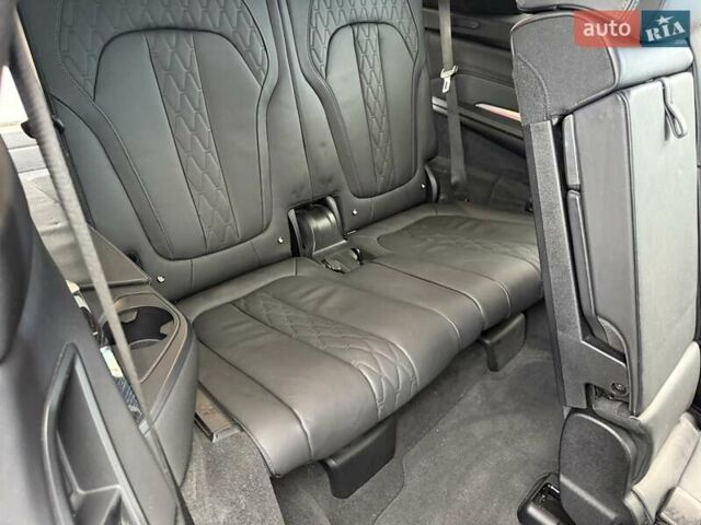 Синий БМВ X7, объемом двигателя 2.99 л и пробегом 200 тыс. км за 62700 $, фото 45 на Automoto.ua