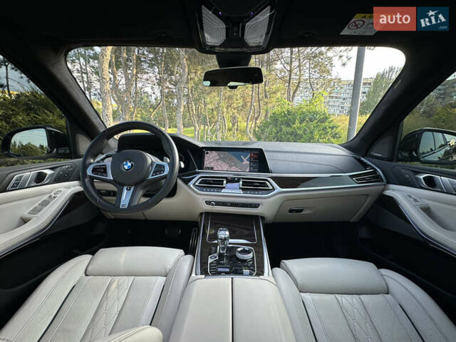 Синий БМВ X7, объемом двигателя 2.99 л и пробегом 126 тыс. км за 67700 $, фото 48 на Automoto.ua