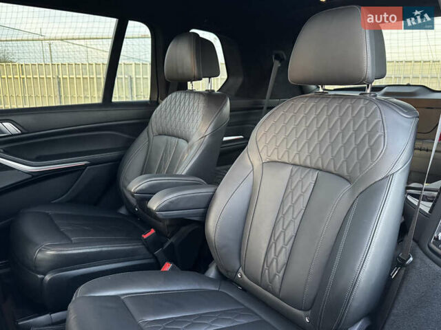 Синій БМВ X7, об'ємом двигуна 4.39 л та пробігом 61 тис. км за 79000 $, фото 33 на Automoto.ua