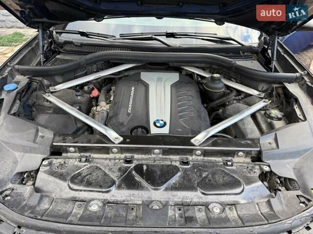 Синий БМВ X7, объемом двигателя 2.99 л и пробегом 200 тыс. км за 62700 $, фото 82 на Automoto.ua