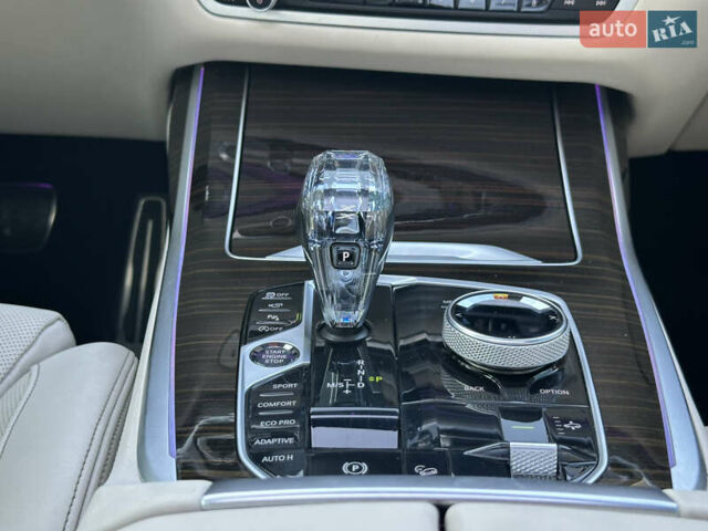 Синий БМВ X7, объемом двигателя 2.99 л и пробегом 126 тыс. км за 67700 $, фото 57 на Automoto.ua