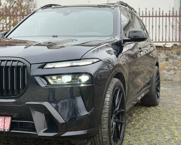 Синий БМВ X7, объемом двигателя 4.4 л и пробегом 121 тыс. км за 79000 $, фото 3 на Automoto.ua