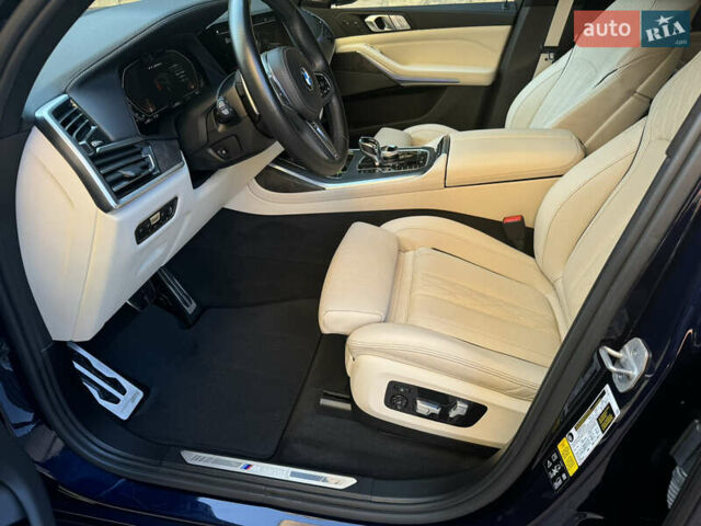 Синий БМВ X7, объемом двигателя 4.4 л и пробегом 85 тыс. км за 78000 $, фото 31 на Automoto.ua