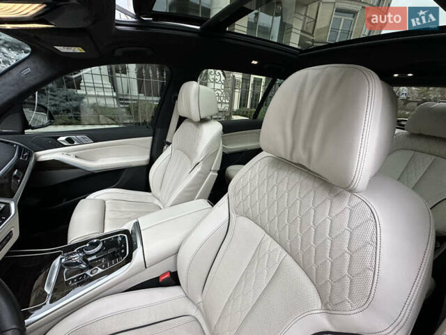 Синий БМВ X7, объемом двигателя 2.99 л и пробегом 126 тыс. км за 67700 $, фото 5 на Automoto.ua