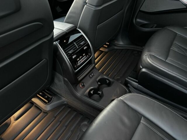 Синій БМВ X7, об'ємом двигуна 4.4 л та пробігом 61 тис. км за 79000 $, фото 18 на Automoto.ua