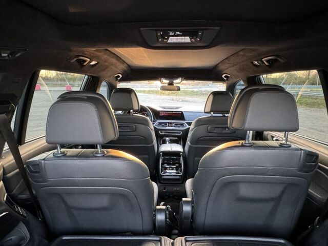 Синій БМВ X7, об'ємом двигуна 4.4 л та пробігом 61 тис. км за 79000 $, фото 21 на Automoto.ua