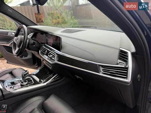 Синий БМВ X7, объемом двигателя 2.99 л и пробегом 200 тыс. км за 62700 $, фото 59 на Automoto.ua