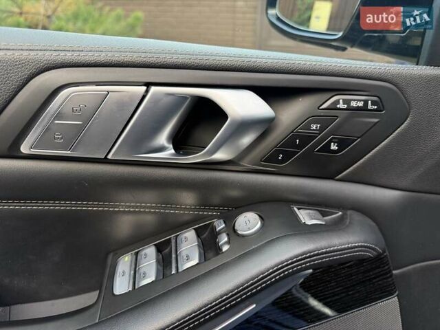 Синий БМВ X7, объемом двигателя 2.99 л и пробегом 200 тыс. км за 62700 $, фото 99 на Automoto.ua