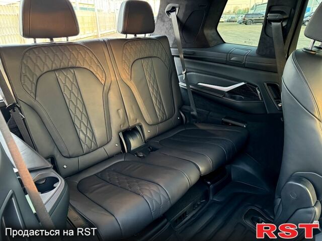 Синій БМВ X7, об'ємом двигуна 4.4 л та пробігом 61 тис. км за 79000 $, фото 12 на Automoto.ua