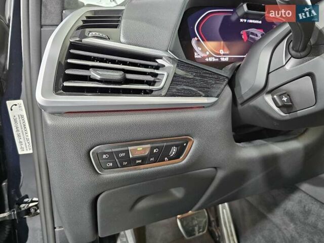 Синий БМВ X7, объемом двигателя 2.99 л и пробегом 85 тыс. км за 77777 $, фото 27 на Automoto.ua