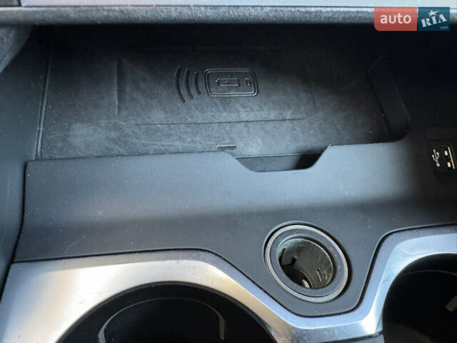 Синий БМВ X7, объемом двигателя 4.4 л и пробегом 100 тыс. км за 64900 $, фото 28 на Automoto.ua