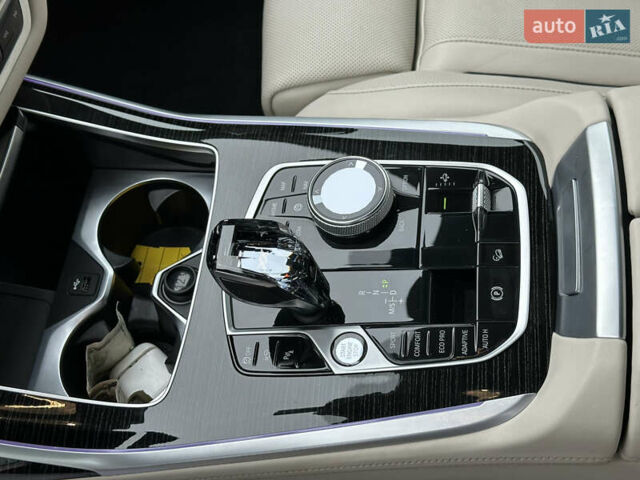 Синий БМВ X7, объемом двигателя 3 л и пробегом 79 тыс. км за 72900 $, фото 8 на Automoto.ua