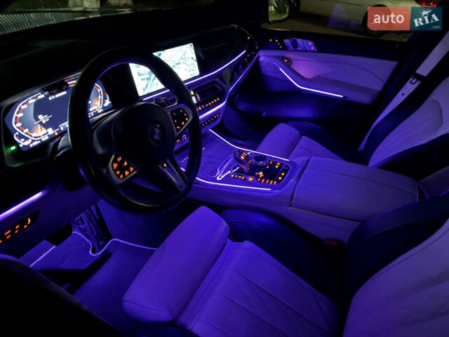 Синий БМВ X7, объемом двигателя 4.4 л и пробегом 100 тыс. км за 64900 $, фото 79 на Automoto.ua