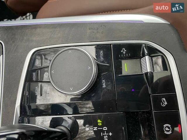 Синий БМВ X7, объемом двигателя 4.39 л и пробегом 39 тыс. км за 78900 $, фото 35 на Automoto.ua