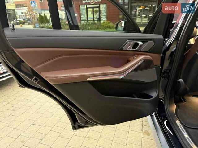 Синій БМВ X7, об'ємом двигуна 4.4 л та пробігом 47 тис. км за 92900 $, фото 41 на Automoto.ua