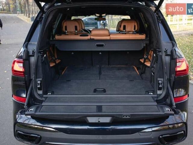 Синий БМВ X7, объемом двигателя 4.4 л и пробегом 74 тыс. км за 88000 $, фото 14 на Automoto.ua