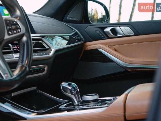 Синий БМВ X7, объемом двигателя 4.4 л и пробегом 74 тыс. км за 88000 $, фото 20 на Automoto.ua