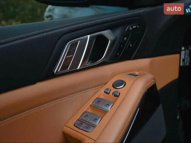 Синий БМВ X7, объемом двигателя 4.4 л и пробегом 74 тыс. км за 76500 $, фото 19 на Automoto.ua