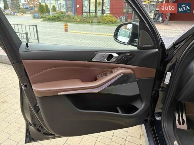 Синій БМВ X7, об'ємом двигуна 4.4 л та пробігом 47 тис. км за 92900 $, фото 14 на Automoto.ua