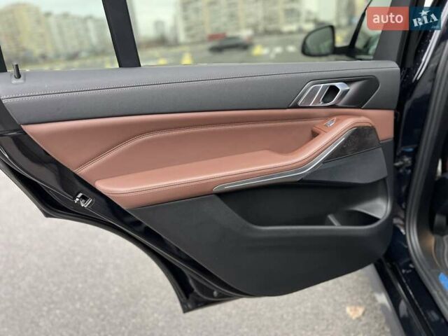 Синий БМВ X7, объемом двигателя 3 л и пробегом 148 тыс. км за 75000 $, фото 19 на Automoto.ua