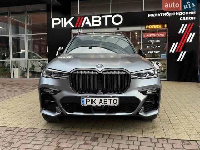 Синій БМВ X7, об'ємом двигуна 4.4 л та пробігом 47 тис. км за 92900 $, фото 2 на Automoto.ua
