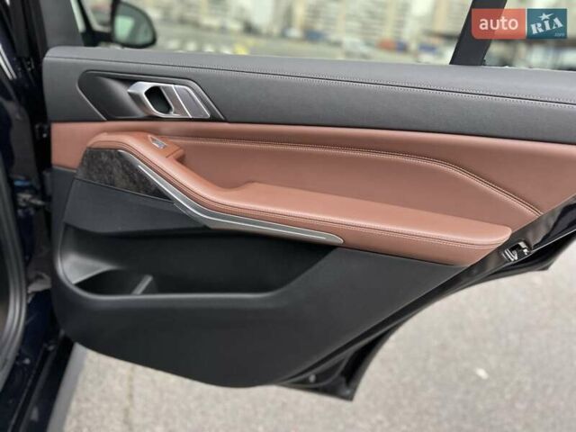 Синий БМВ X7, объемом двигателя 3 л и пробегом 148 тыс. км за 75000 $, фото 27 на Automoto.ua