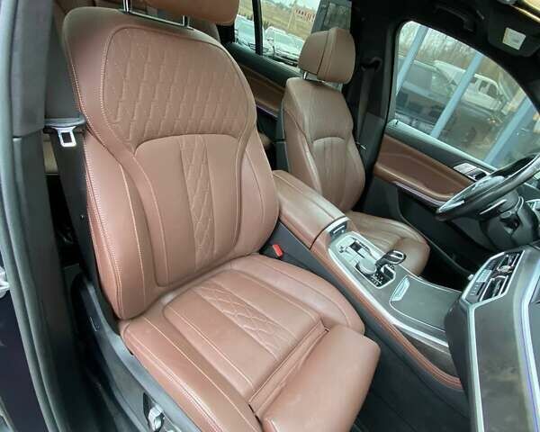 Синий БМВ X7, объемом двигателя 4.39 л и пробегом 39 тыс. км за 78900 $, фото 49 на Automoto.ua