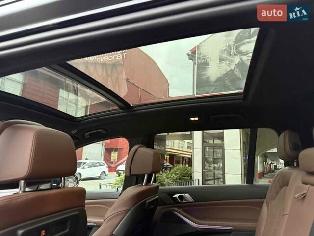 Синій БМВ X7, об'ємом двигуна 4.4 л та пробігом 47 тис. км за 92900 $, фото 45 на Automoto.ua