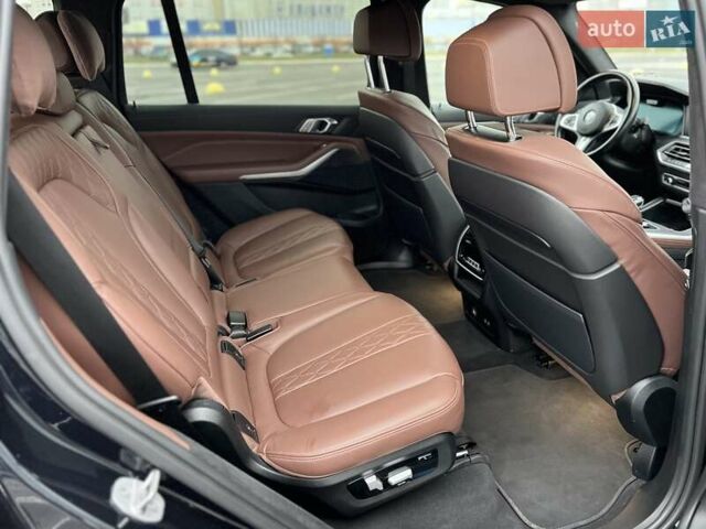 Синий БМВ X7, объемом двигателя 3 л и пробегом 148 тыс. км за 75000 $, фото 26 на Automoto.ua