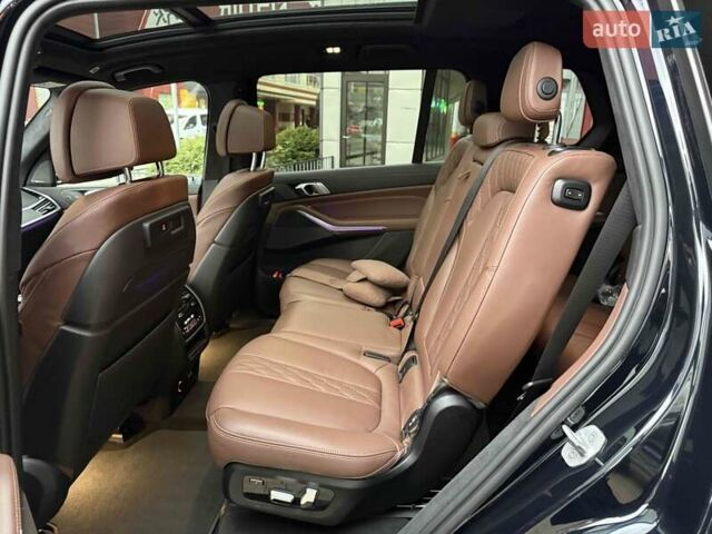 Синій БМВ X7, об'ємом двигуна 4.4 л та пробігом 47 тис. км за 92900 $, фото 42 на Automoto.ua