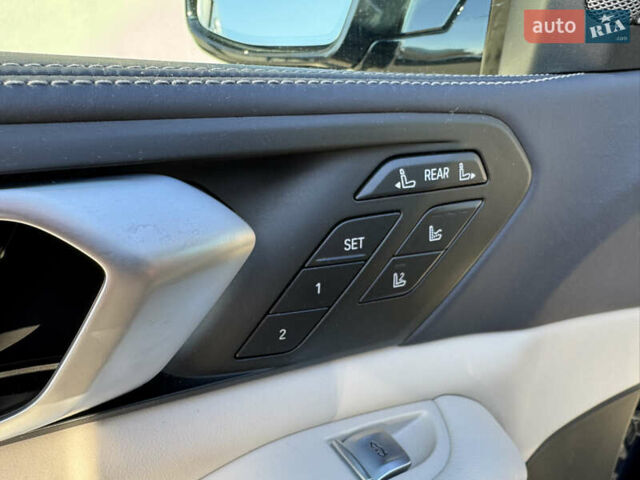 Синий БМВ X7, объемом двигателя 4.4 л и пробегом 100 тыс. км за 64900 $, фото 52 на Automoto.ua