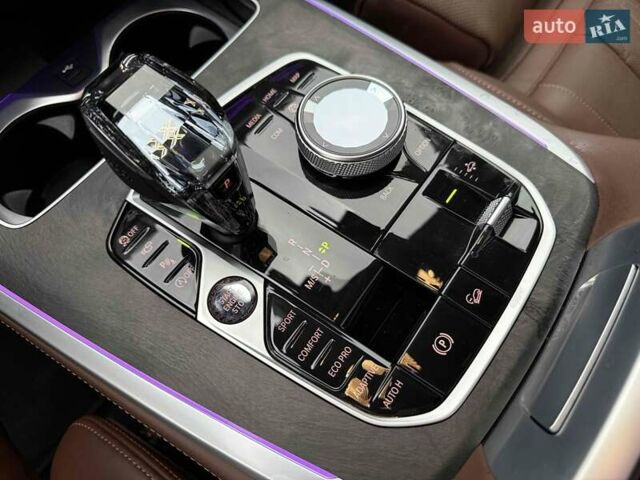 Синій БМВ X7, об'ємом двигуна 4.4 л та пробігом 47 тис. км за 92900 $, фото 37 на Automoto.ua