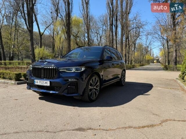Синий БМВ X7, объемом двигателя 2.99 л и пробегом 58 тыс. км за 100479 $, фото 3 на Automoto.ua