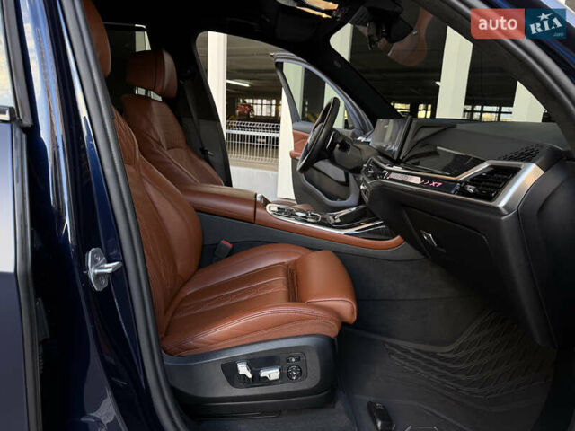 Синій БМВ X7, об'ємом двигуна 3 л та пробігом 17 тис. км за 89500 $, фото 10 на Automoto.ua