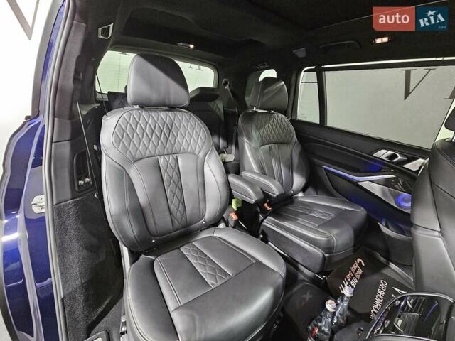 Синій БМВ X7, об'ємом двигуна 4.39 л та пробігом 74 тис. км за 129999 $, фото 7 на Automoto.ua