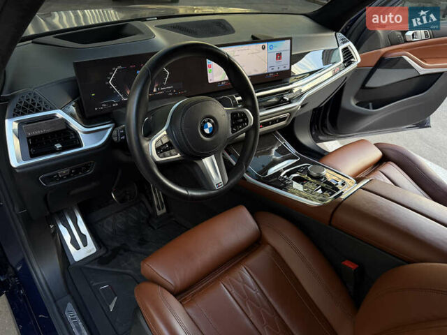 Синій БМВ X7, об'ємом двигуна 3 л та пробігом 17 тис. км за 89500 $, фото 6 на Automoto.ua