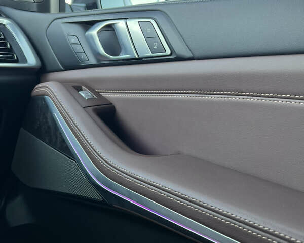 Синій БМВ X7, об'ємом двигуна 2.99 л та пробігом 10 тис. км за 122999 $, фото 19 на Automoto.ua