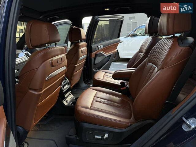 Синій БМВ X7, об'ємом двигуна 3 л та пробігом 17 тис. км за 89500 $, фото 15 на Automoto.ua