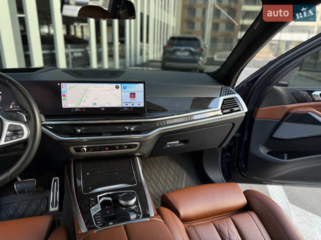 Синій БМВ X7, об'ємом двигуна 3 л та пробігом 17 тис. км за 89500 $, фото 12 на Automoto.ua