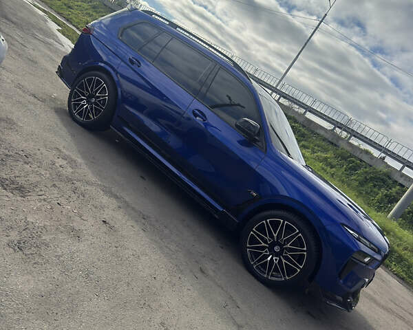 Синий БМВ X7, объемом двигателя 4.39 л и пробегом 25 тыс. км за 140000 $, фото 4 на Automoto.ua