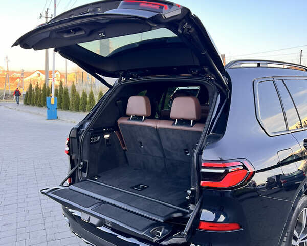 Синій БМВ X7, об'ємом двигуна 2.99 л та пробігом 10 тис. км за 122999 $, фото 13 на Automoto.ua