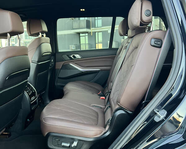 Синій БМВ X7, об'ємом двигуна 2.99 л та пробігом 10 тис. км за 122999 $, фото 17 на Automoto.ua