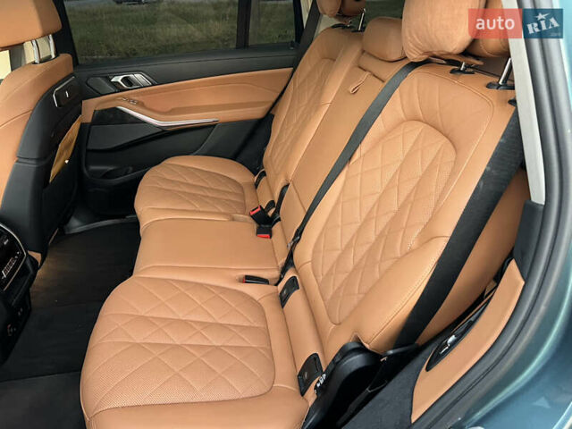 Синий БМВ X7, объемом двигателя 3 л и пробегом 59 тыс. км за 99999 $, фото 39 на Automoto.ua
