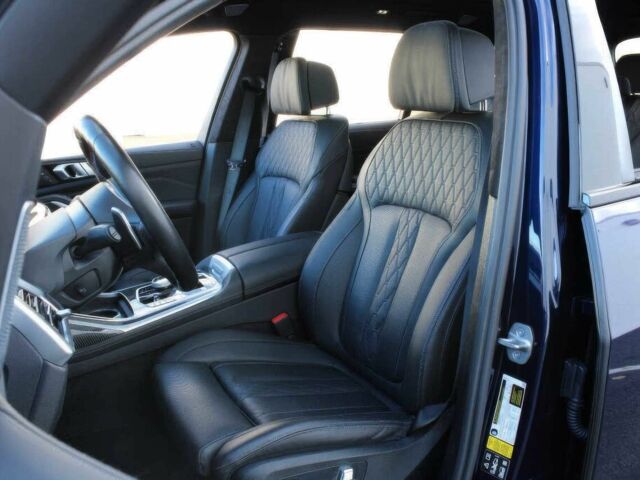 Синий БМВ X7, объемом двигателя 4.4 л и пробегом 14 тыс. км за 31000 $, фото 10 на Automoto.ua