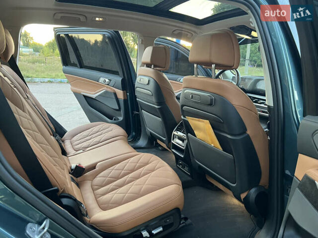 Синий БМВ X7, объемом двигателя 3 л и пробегом 59 тыс. км за 99999 $, фото 48 на Automoto.ua