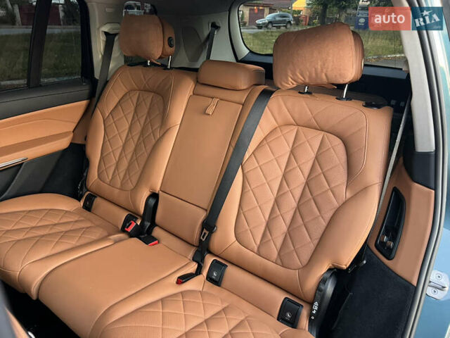 Синий БМВ X7, объемом двигателя 3 л и пробегом 59 тыс. км за 99999 $, фото 46 на Automoto.ua