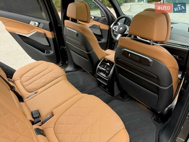 Зеленый БМВ X7, объемом двигателя 3 л и пробегом 4 тыс. км за 99500 $, фото 45 на Automoto.ua