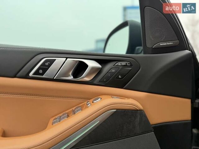 Зеленый БМВ X7, объемом двигателя 3 л и пробегом 4 тыс. км за 99500 $, фото 60 на Automoto.ua