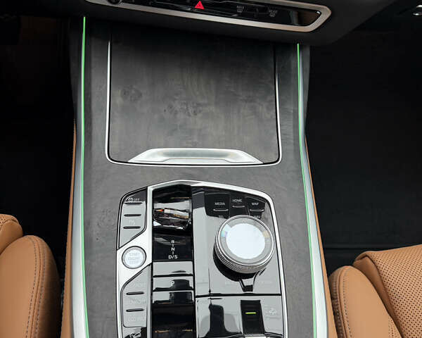 Зелений БМВ X7, об'ємом двигуна 3 л та пробігом 4 тис. км за 105000 $, фото 12 на Automoto.ua