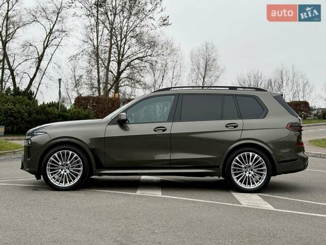 Зеленый БМВ X7, объемом двигателя 3 л и пробегом 4 тыс. км за 99500 $, фото 6 на Automoto.ua
